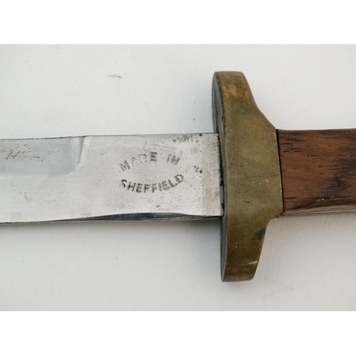 538 - A William Rodgers 'Truflite' throwing knife, together with three others, the largest 11 1/2'', Each ... 