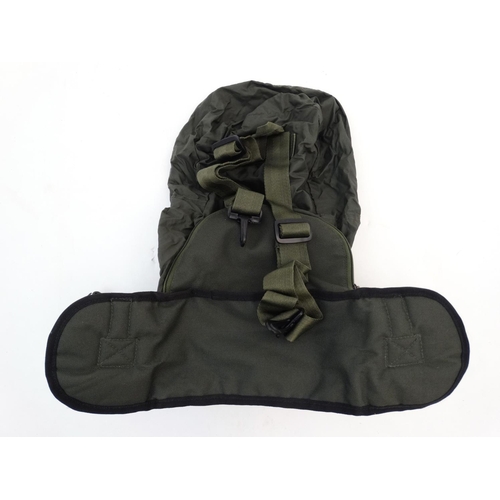 569 - Shooting / Fishing: A Highlander synthetic 'bum bag', the internal liner converting to a rucksack wi... 