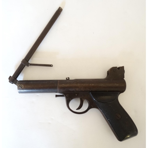 625 - Airgun: A Webley & Scott 'Mark I' .177 air pistol, having black bakelite grips, approximately 7 1/2'... 