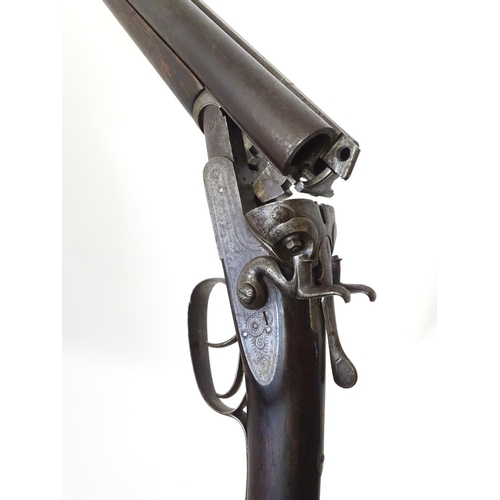 716 - Shotgun: The stock & action of an early 20thC Isaac Hollis & Sons 12 bore side by side hammergun, th... 