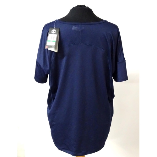 112 - Under Armour Heatgear ladies navy short sleeved top, size L, (New with tag)