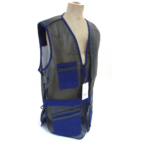 175 - A Deerhunter men's navy and black skeet vest, size XL (New with tags)