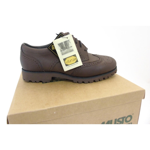 191 - Three pairs of brown shoes Musto Gore-Tex brogues, size 5, 6 and 7 (New with tags)