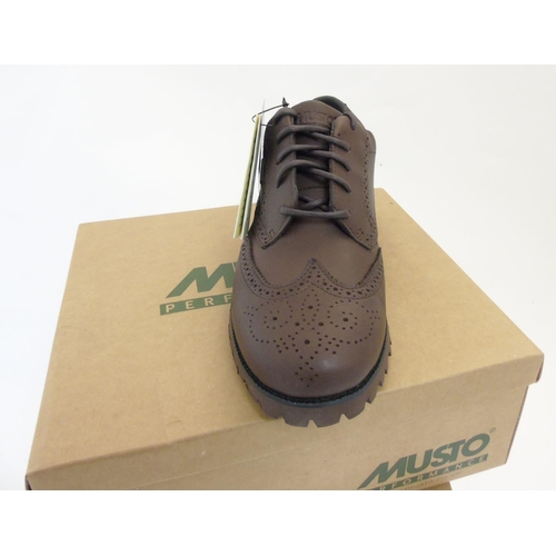 191 - Three pairs of brown shoes Musto Gore-Tex brogues, size 5, 6 and 7 (New with tags)