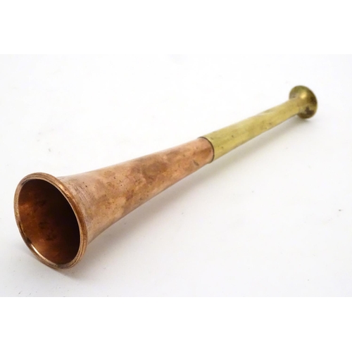 305 - A copper and brass short hunting horn approx 8 3/4'' long