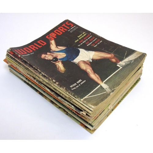 32 - World Sports Magazines: A quantity of World Sport magazines to include issues: September 1959, Septe... 