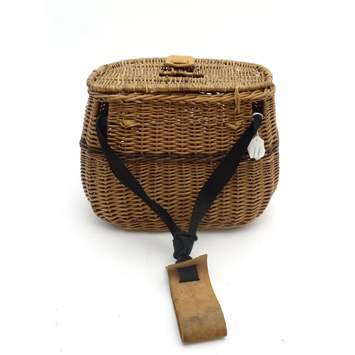 338 - Fishing : A freshwater Fly fisherman's leather and wicker fishing creel with shoulder strap and sing... 