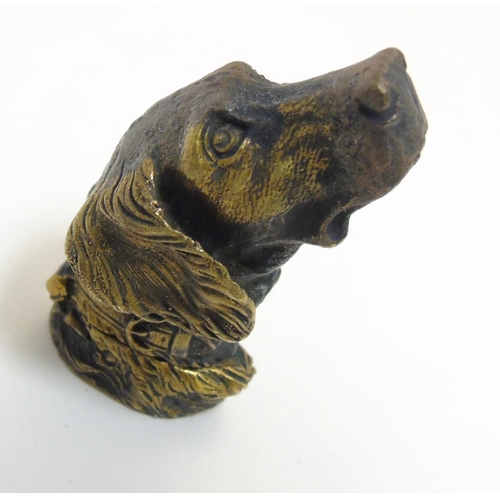 451 - A brass vesta case formed as the head of a dog. Approx 2 1/4'' long