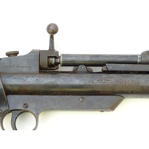 570 - Airgun: A 'Service Air Rifle Mark II' .25 break-action air rifle by Webley & Scott Ltd, Birmingham. ... 