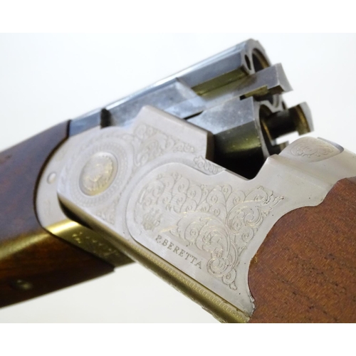 615 - Shotgun: A cased 'Silver Pigeon S' 20 bore over and under boxlock ejector shotgun by P Beretta, Ital... 