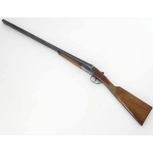 622 - Shotgun: A 'Yeoman' 12 bore side by side boxlock shotgun by AyA, Spain. 28'' fixed choke barrels wit... 