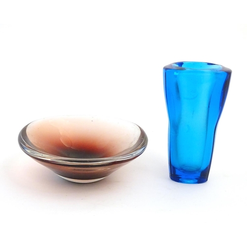 101 - Glass : two items of mid 20thC studio glass to include a Kingfisher blue coloured vase of tri-form s... 