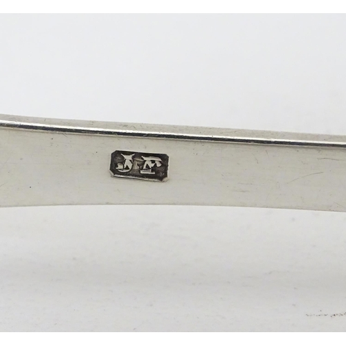 165 - Geo IV silver King's pattern sugar tongs hallmarked London 1829  maker JP. 5 1/2'' long (62g)