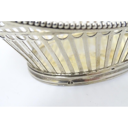 169 - A Dutch silver bon bon dish with open work decoration 4 3/4'' wide (44g)