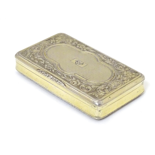 189 - A 19thC Continental (.800) silver gilt snuff box with engine turned decoration, bears Mark for Kingd... 