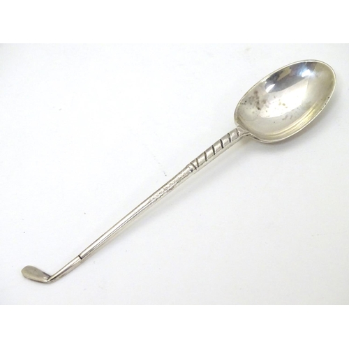 262 - A silver teaspoon with handle formed as a golf club. Birmingham 1936 maker Barker Brothers Silver Lt... 