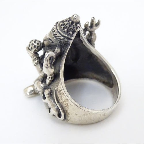 292 - A silver ring depicting the Indian / Hindu elephant headed god, Ganesha.