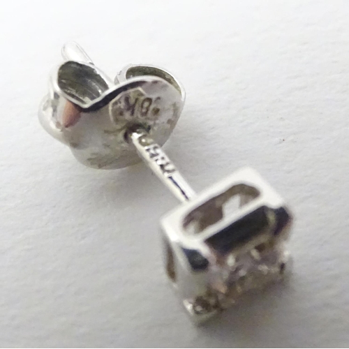 359 - A pair 18ct white gold diamond solitaire earrings. Each diamond 0.50ct