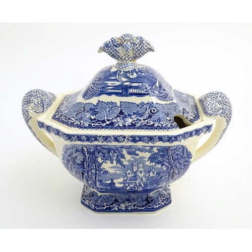 47 - A Mason's Vista Ironstone China blue and white twin handled soup tureen. Mason's Patent Ironstone Vi... 