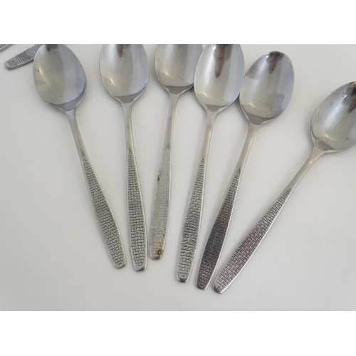 740 - Vintage Retro : ' Viners INT ' Stainless Steel cutlery to include weave style decoration , 8 x 4 tin... 