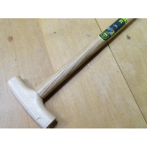 255 - A Spear & Jackson 'Kew Kids Collection' garden edging tool, 30'' long