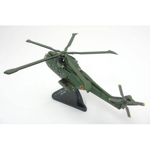 286 - An Italeri 1:100 scale die cast model of the James Bond SkyFall AgustaWestland AW101 Helicopter with... 