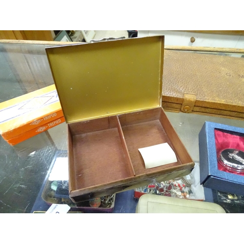 339 - A silver plated cigarette box, together with a vanity set case, a modern pocket watch, a 1960s camer... 