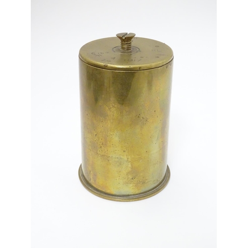 391 - Militaria: a WWI/First World War/WW1 trenchart cannister formed from a French artillery shell, the l... 