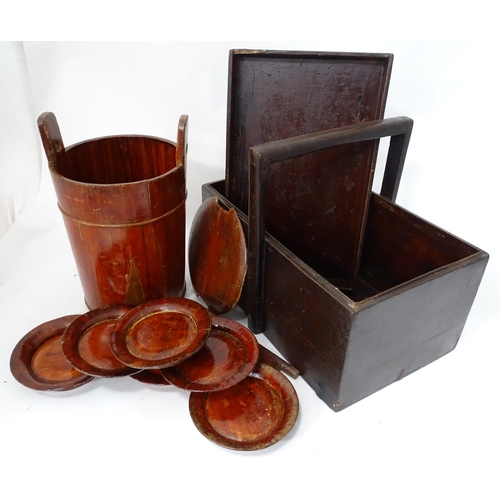 457 - A Chinese wooden canteen, together with a Chinese box with a handle (2)