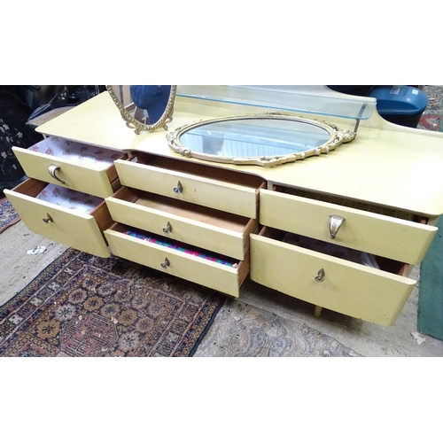 467 - Vintage / Retro dressing table with mirrored back and glass shelf, together with an oval gilt wall m... 