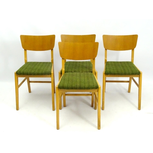 538 - Retro Vintage : a British Meredew drop flap extendable No. 408 table and 4 single chairs in light oa... 