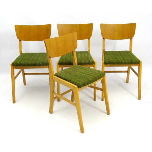 538 - Retro Vintage : a British Meredew drop flap extendable No. 408 table and 4 single chairs in light oa... 