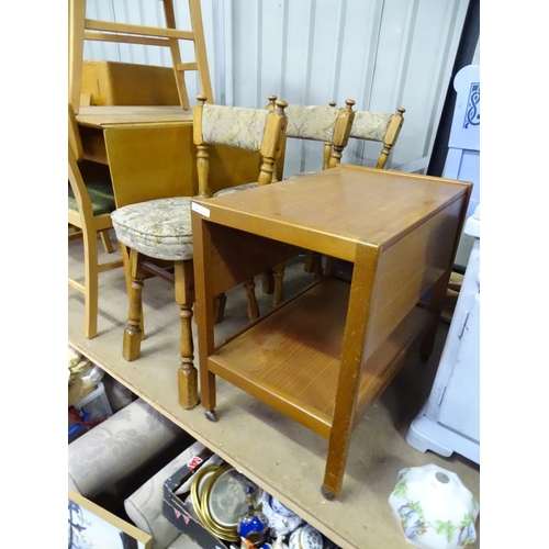 548 - Teak trolley and 3 bar stools