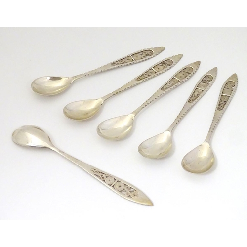 142 - A set of 6 Continental .800 silver spoons with filigree decoration. Approx 5 1/2'' long