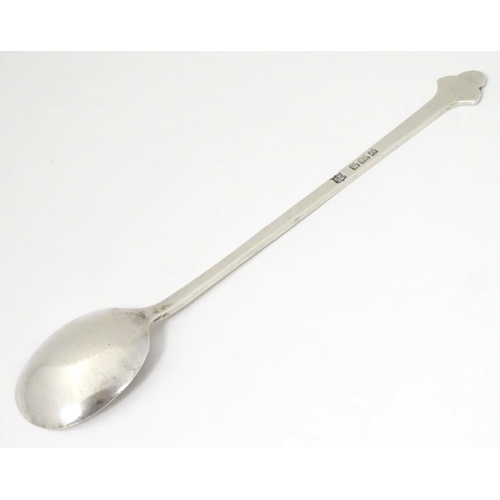 144 - A silver preserve spoon hallmarked Sheffield 1910 maker Cooper Brothers & Sons Ltd. 6'' long (20g)