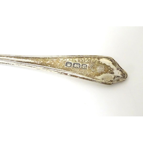 152 - 3 various silver spoons comprising a seal top spoon hallmarked Sheffield 1912 maker Thomas Bradbury ... 