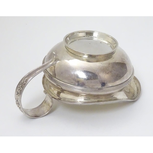 157 - A silver jug hallmarked London 1826 maker William Bateman. (180g)