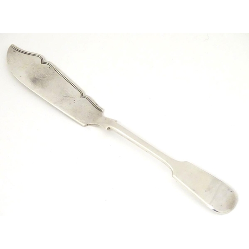 174 - A silver fiddle pattern knife hallmarked London 1890 maker Brewis & Co. 8'' long (60g)