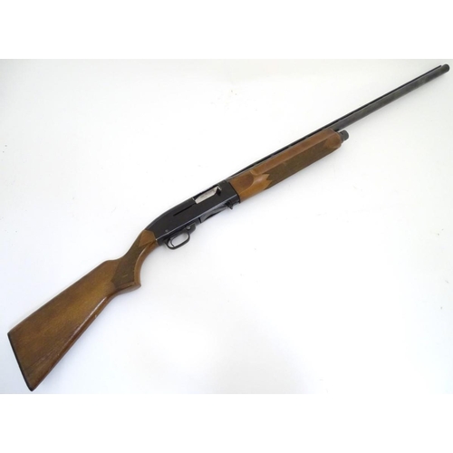 503 - Shotgun: a Winchester 'Ranger Model 140' 12 bore semi-automatic shotgun, 28 1/2'' multichoke barrel ... 