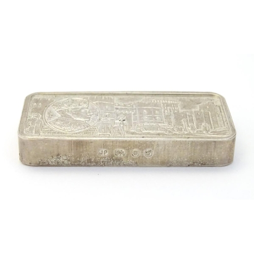 178 - A commemorative silver ingot, titled '1936 Edward VIII, Edward leaving Windsor after announcing his ... 