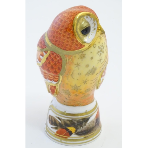 69 - A Royal Worcester model of a Tawny Owl from The Connoisseur Collection with gilt highlights, possibl... 