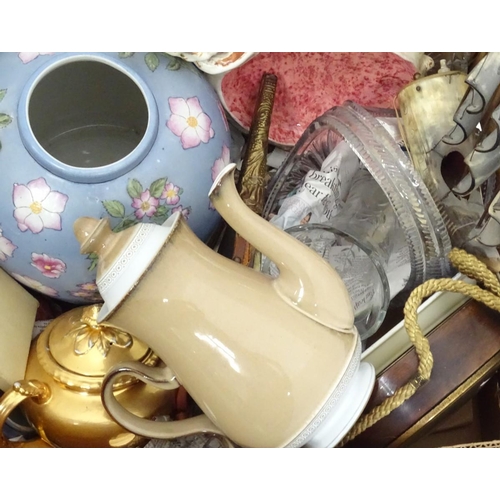 186 - A box of miscellaneous to include glassware and ceramics, to include a large Denby teapot, and an or... 