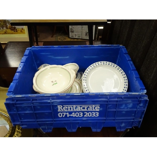 313 - A box of assorted ceramic tea and dinner wares, to include Midwinter 'Roselle' together with others