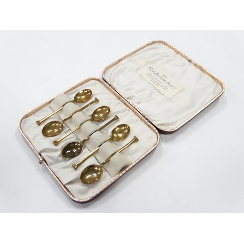 352 - A cased set of 6 auphir alloy coffee spoons