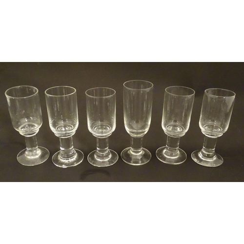 177 - An assortment of 20thC glassware, comprising four sundae glasses (with ground pontil scars), two han... 