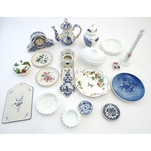 113 - A quantity of assorted ceramics to include two Royal Copenhagen miniature plates with hand painted f... 