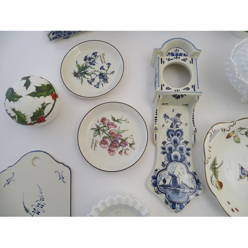 113 - A quantity of assorted ceramics to include two Royal Copenhagen miniature plates with hand painted f... 