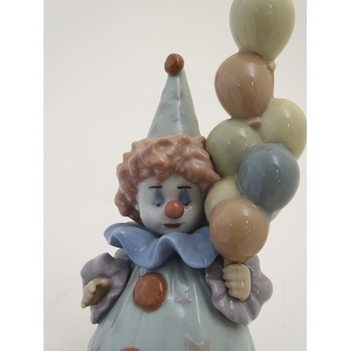 78 - Two Lladro figures of clowns, to include Pierrot Clown with Dog and Ball, model no. 5278 and Littles... 