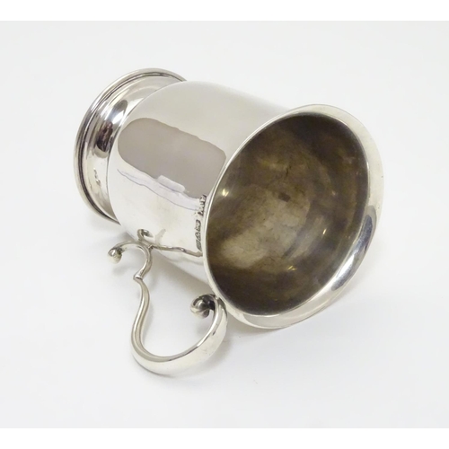 187 - A silver christening mug hallmarked Chester  with scroll handle Chester 1923 maker AW. 3