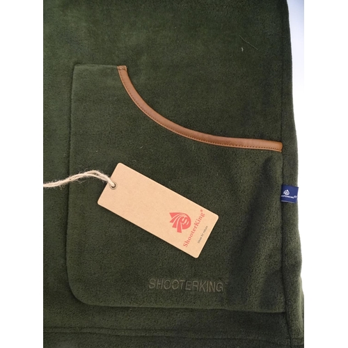 311 - A Shooter King green fleece, size L, with tags.